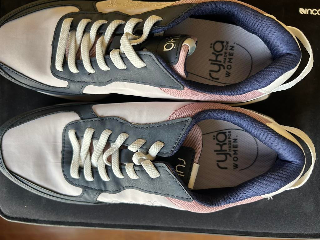 Baskets femme Rykä – Blanc/Gris – Neuves – EU 37, Sports & Fitness, Basket, Enlèvement, Neuf