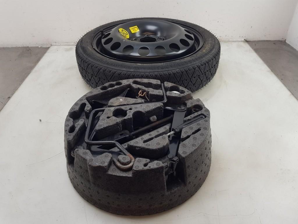 DIVERSEN Krikset + reservewiel Opel Meriva (B) (|13184139|), Dhr. J. Ham, Gebruikt, Administratie@autoham.nl, Opel