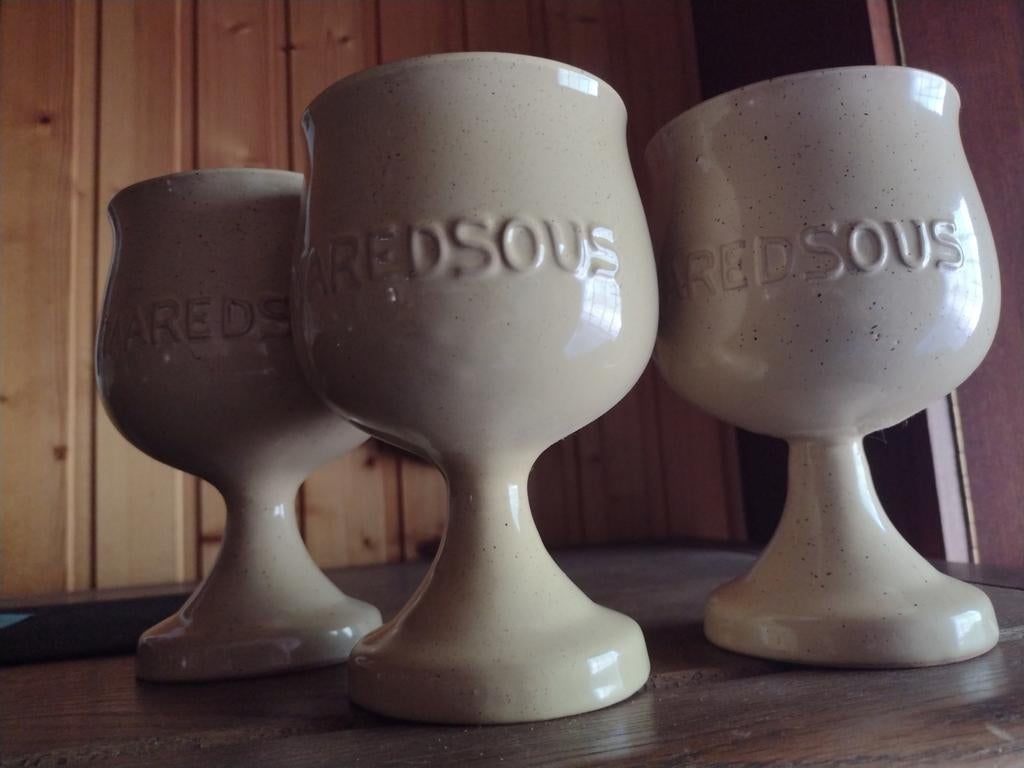 Verres en céramique Maredsous jamais servis