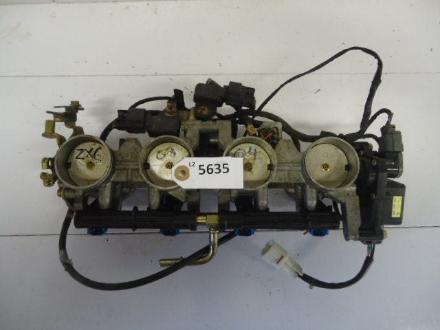 ZX6R 2003 - 2004 Kawasaki Injectorbody D1-16336