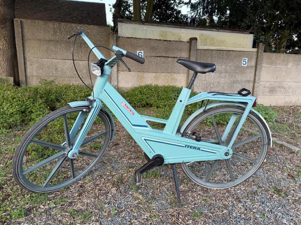 Itera - Rare plastic Bike by Volvo, Enlèvement