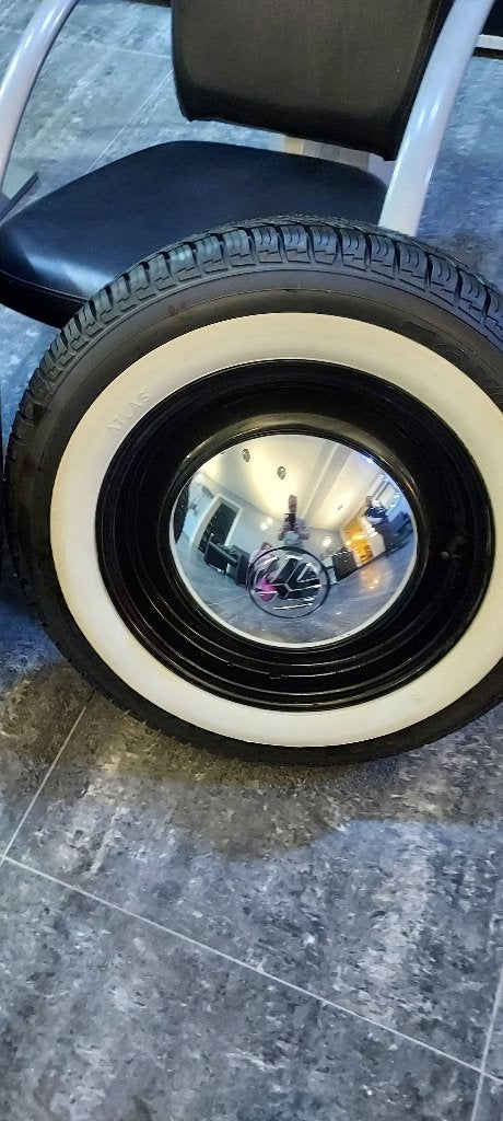 Jantes + pneus pour coccinelle, Autos : Pièces & Accessoires, Neuf, 15 pouces, Pneus et Jantes, 155 mm