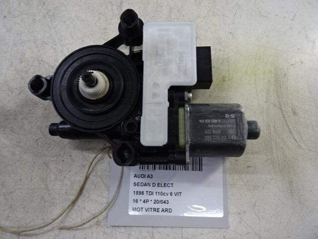 MOTOR RAAMMECHANIEK RECHTS ACHTER A3 Limousine (8VS / 8VM), Gebruikt, Achter, Audi