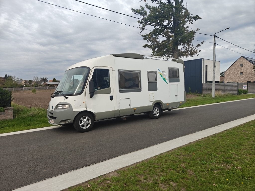 Knaus Travel Liner (11/1999) Integraal | Leder | ALDE, Caravans en Kamperen, Integraal, Fiat, Vloeistofverwarming, 6 tot 7 meter