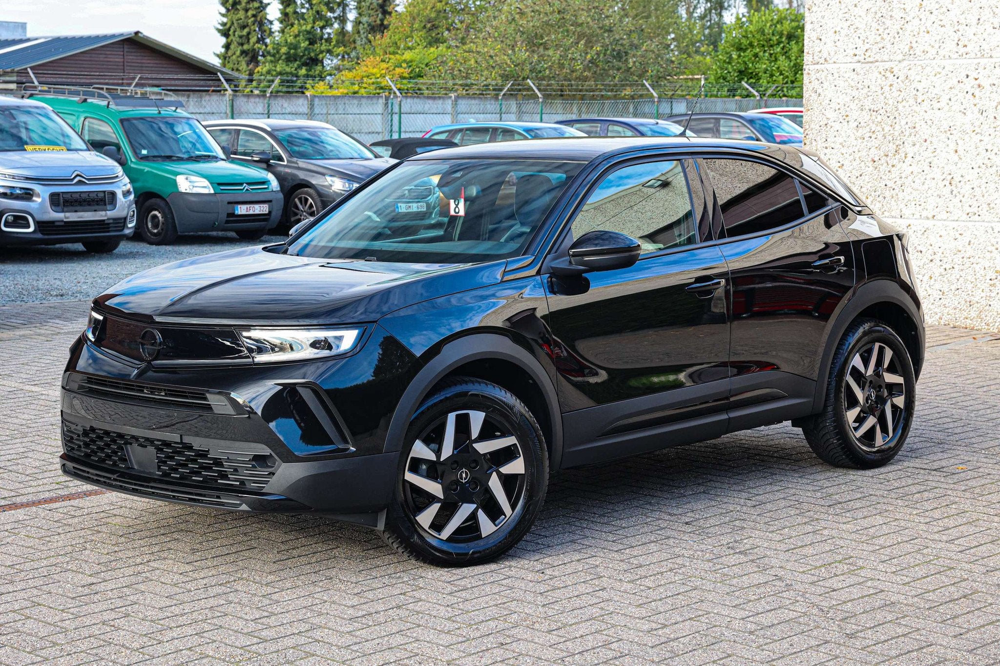 Opel Mokka GS-UITVOERING*ACHTERUITRIJCAMERA*NAVIGATIE*, Auto's, Opel, Voorwielaandrijving, Lichtsensor, Gebruikt, Zwart