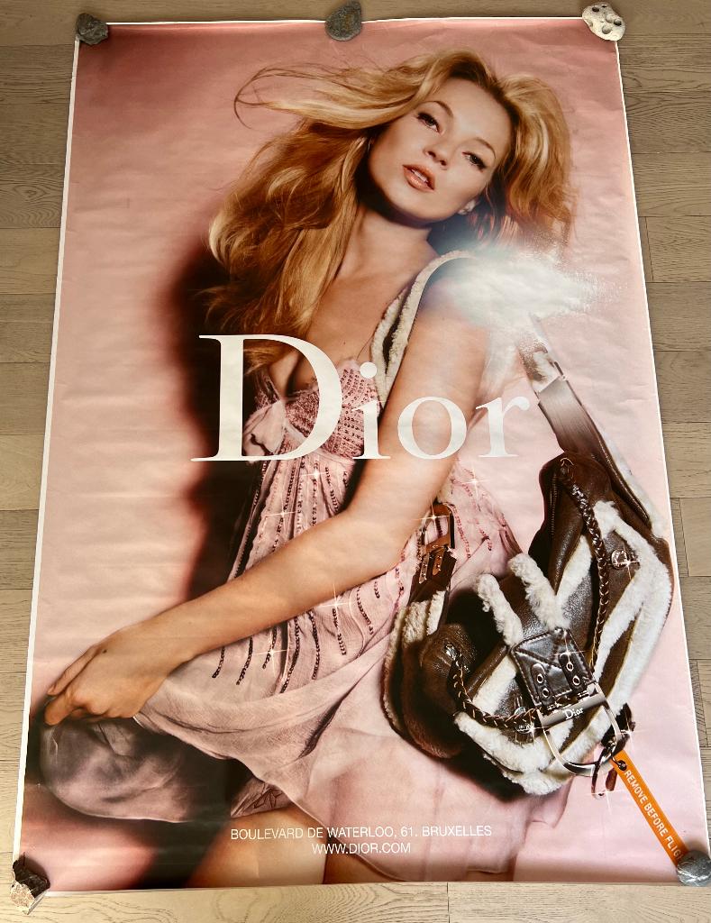 Bushokje van het formaat van een reclameposter van Dior, Ophalen, Gebruikt, Deurposter of groter, Reclame