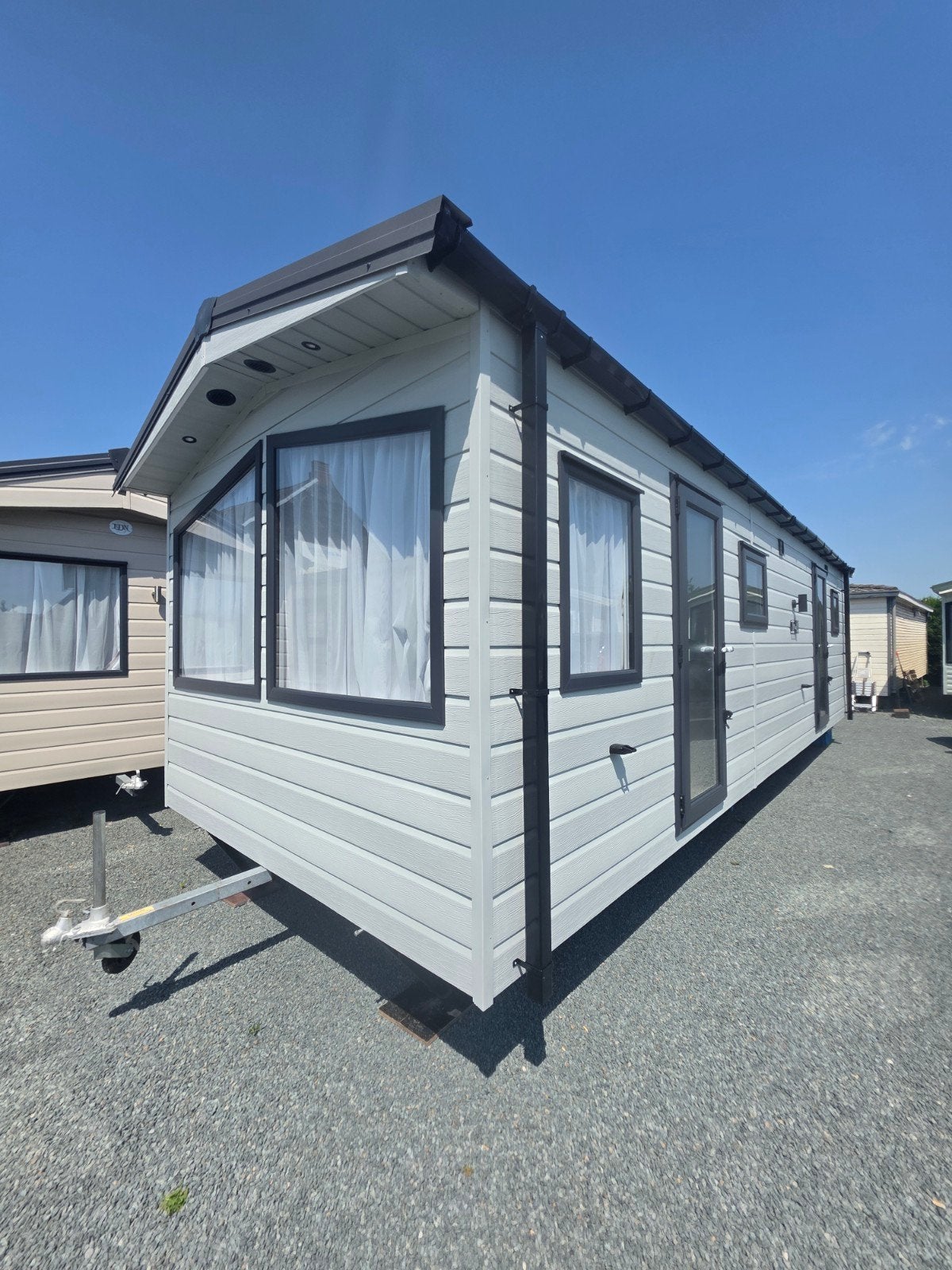 Tekoop: Stacaravan Phoenix 9m op 3m 2 kamers., Caravans en Kamperen, Stacaravans, Ophalen of Verzenden