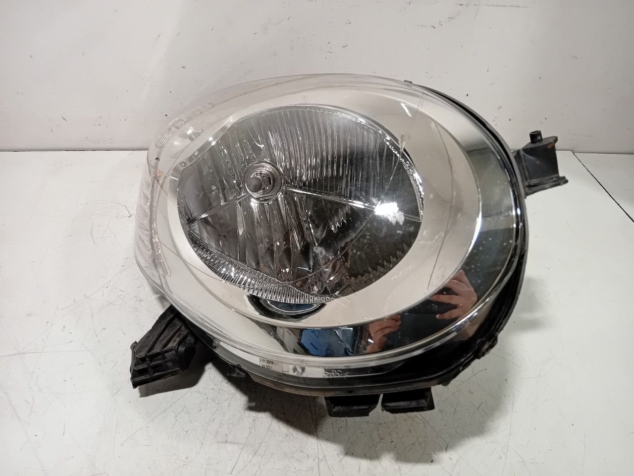 Koplamp rechts Citroën C1, Onderdelen@venauto.nl, Van der Ven Autorecycling B.V., Citroën, Ettenseweg 76, 4706 PB Roosendaal, The Netherlands