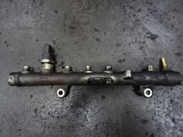 RAMPE D'INJECTION Renault Laguna II (BG) (0445214065), Renault, Mevr. I. Hauben, Utilisé, Rue de l'Espoir 34 34
4030  GRIVEGNÉE, BE