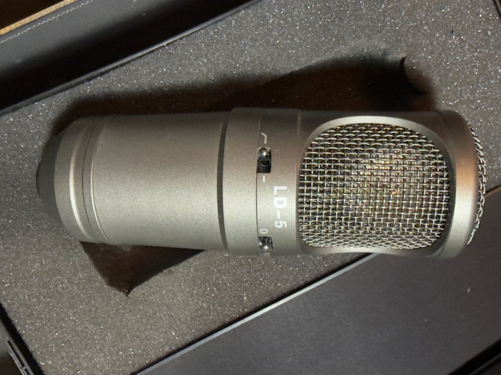 Gatt Audio LD-5 condensatormicrofoon met koffer, Muziek en Instrumenten, Microfoons, Zo goed als nieuw, Studiomicrofoon, Ophalen of Verzenden