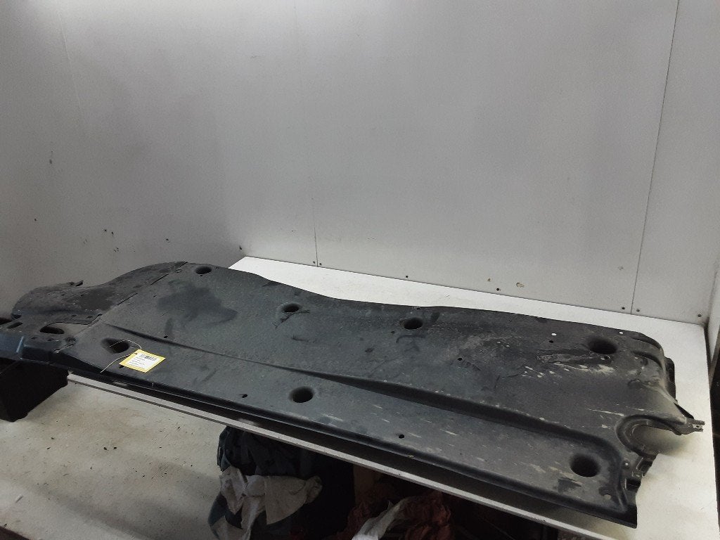 PLAQUE ARRIÈRE AVANT GAUCHE Seat Tarraco (5QF825201G), Seat Deutschland GmbH, Service@seat.de, Utilisé, Seat