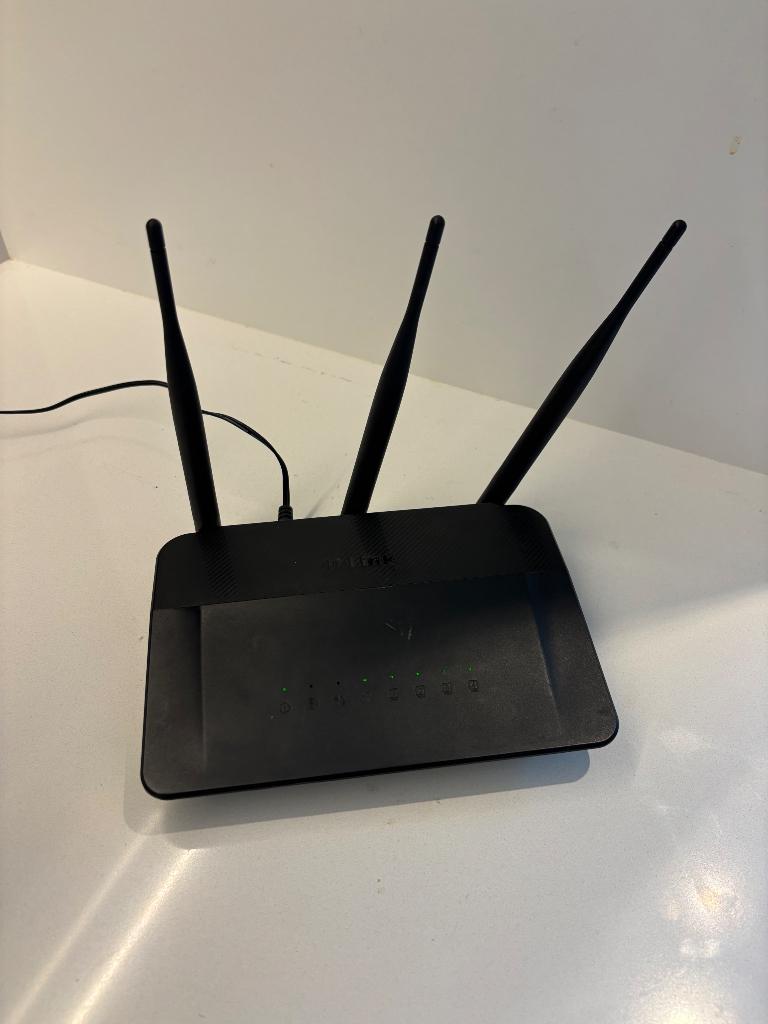 D-Link Dir-809 wifi router, Enlèvement, Utilisé, Routeur, D-Link