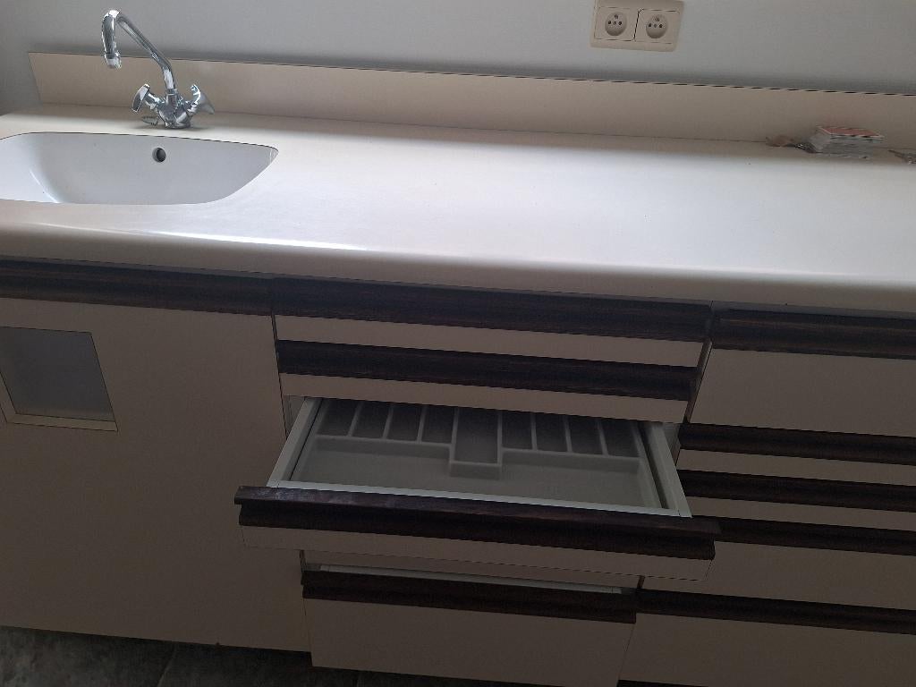 Lavabo voor tandarts, Huis en Inrichting, Ophalen, Overige materialen, Gebruikt, Overige typen