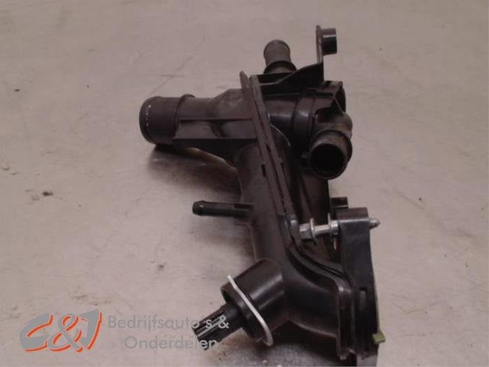 Boîtier thermostat d'un Renault Trafic, Renault, -, 3 mois de garantie, Utilisé