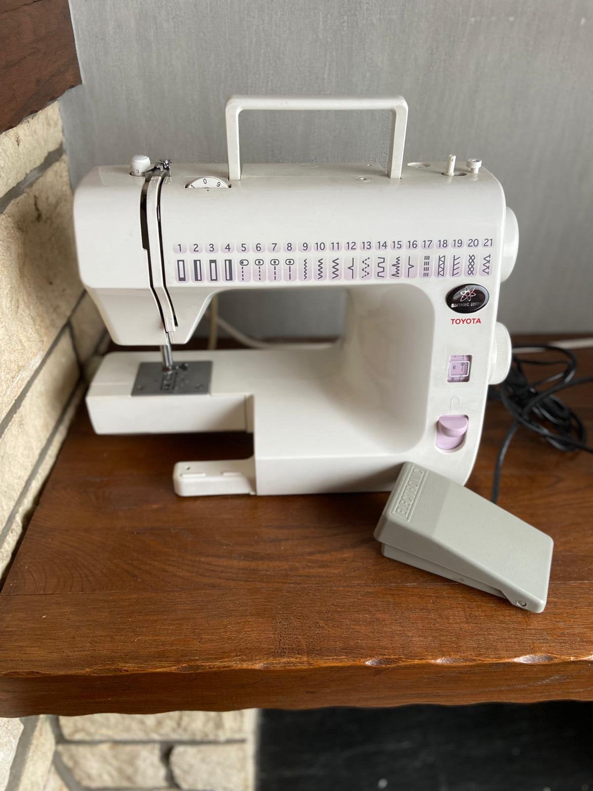 Naaimachine, Hobby en Vrije tijd, Naaimachines en Toebehoren, Ophalen, Gebruikt, Naaimachine