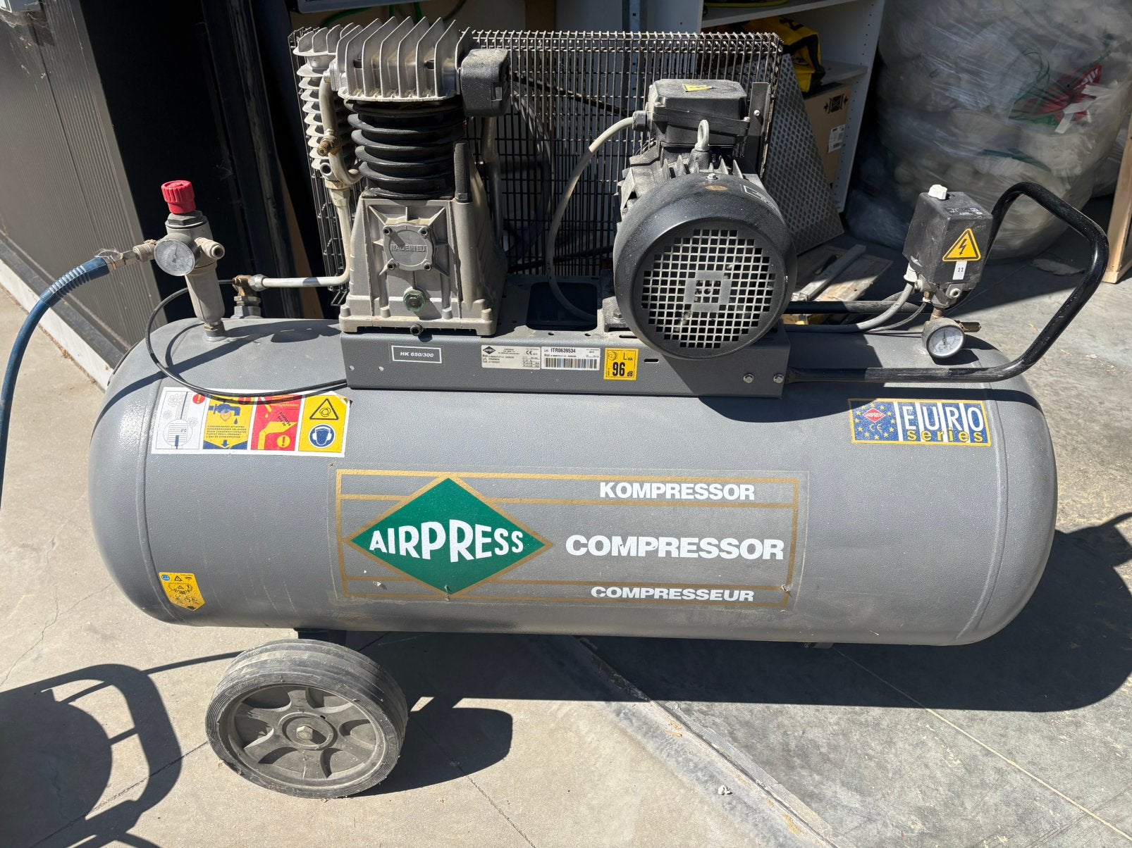 Compressor 400volt, Doe-het-zelf en Bouw, Compressors, 100 liter of meer, Ophalen, Gebruikt, 6 tot 10 bar