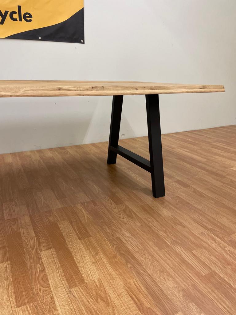 Table à manger en chêne massif — pieds en métal (NOUVEAU), Enlèvement ou Envoi