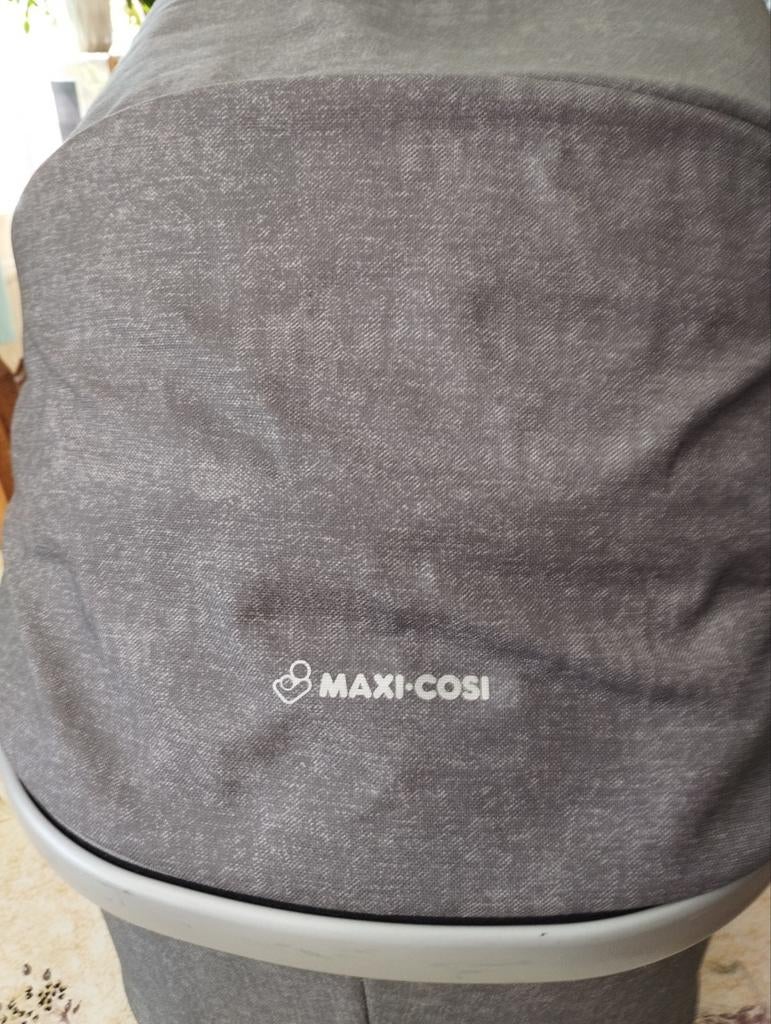 Landeau "Maxi Cosi" neuf, Enlèvement