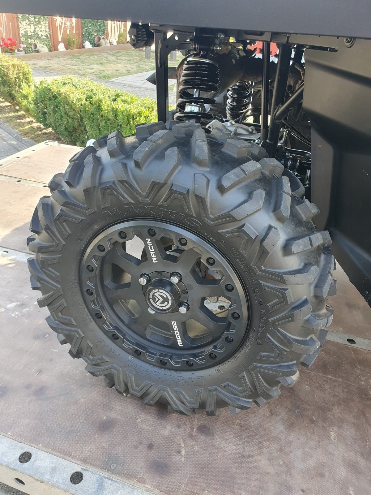 4 pneus MAXXIS avec jante racing Buggy, Enlèvement
