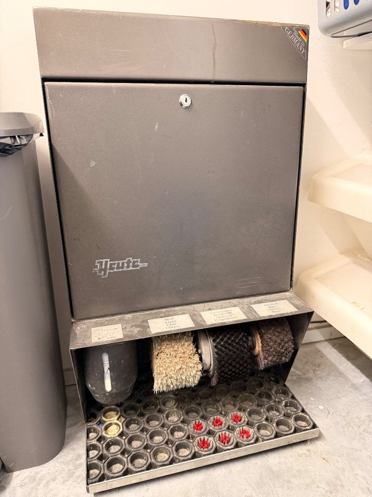 Machine à cirer les chaussures, Articles professionnels, Horeca | Équipement de cuisine, Enlèvement, Utilisé, Laver et Sécher