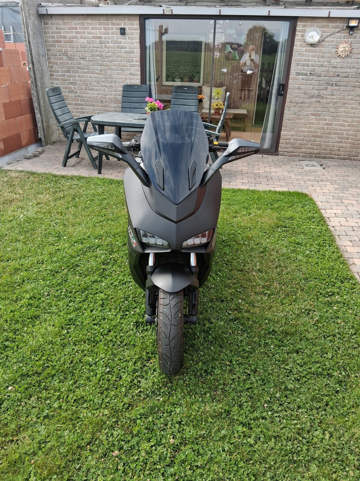 Motoscooter, Ophalen