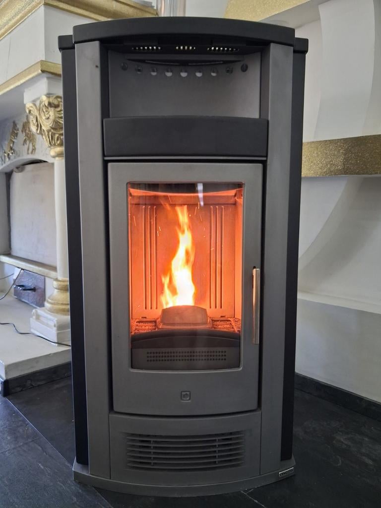 Poêle à granulés 12kw Piazzetta P960 avec conduits, Maison & Meubles, Poêles, Enlèvement, Poêle à granulés