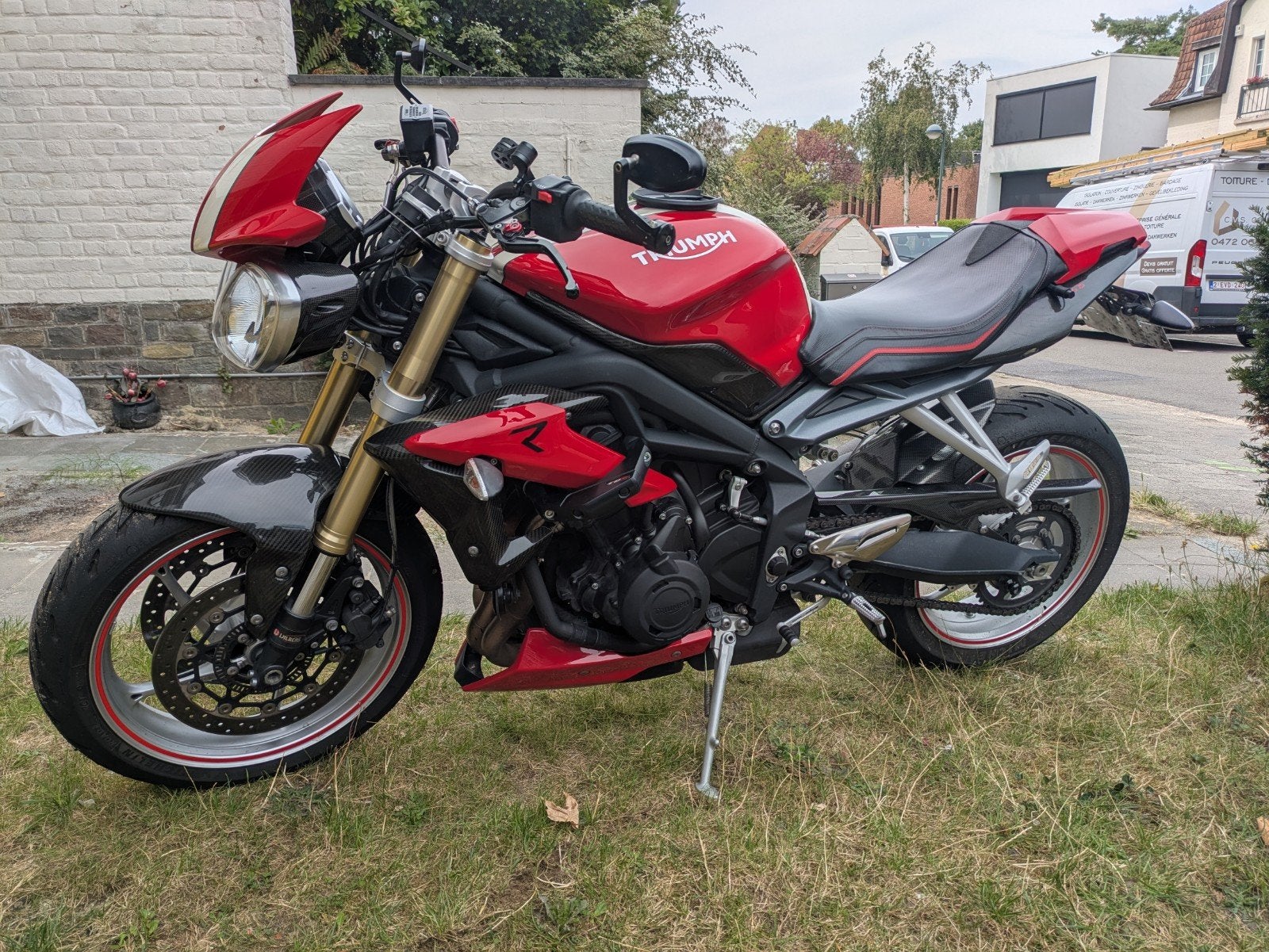 Triumph Street Triple, Particulier
