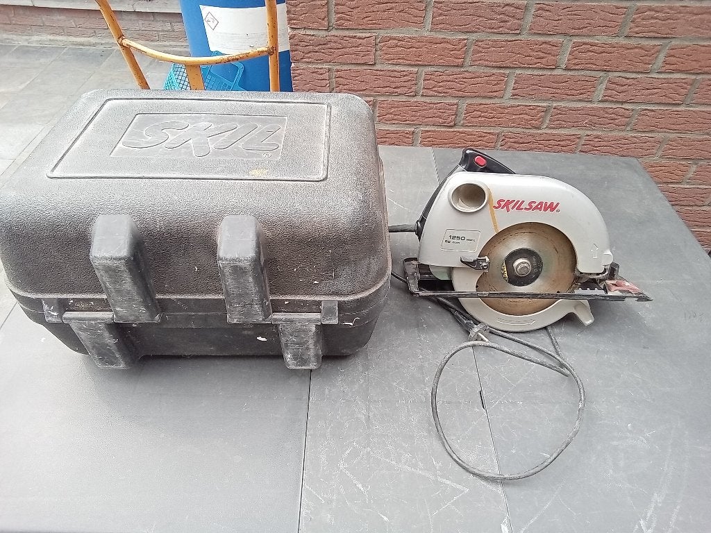 Scie circulaire, Doe-het-zelf en Bouw, Gereedschap | Zaagmachines, Ophalen, Cirkelzaag