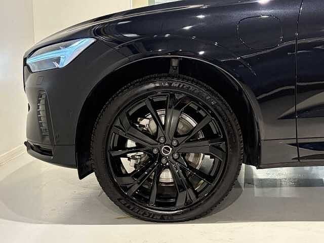 Volvo XC60 T6 Recharge Black Edition Plus MODEL 2026, Auto's, Automaat, https://public.car-pass.be/vhr/914456c9-1c4f-469b-8a79-50c5500d5af3