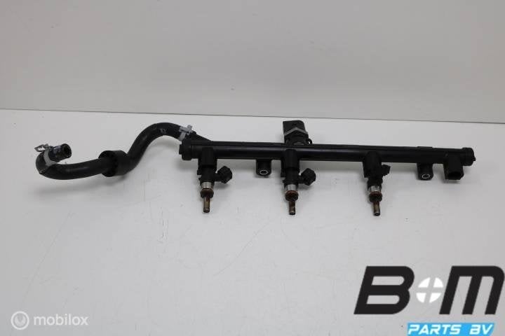 Brandstofrail met verstuivers VW Golf 7 06K1333681C, Auto-onderdelen, Gebruikt