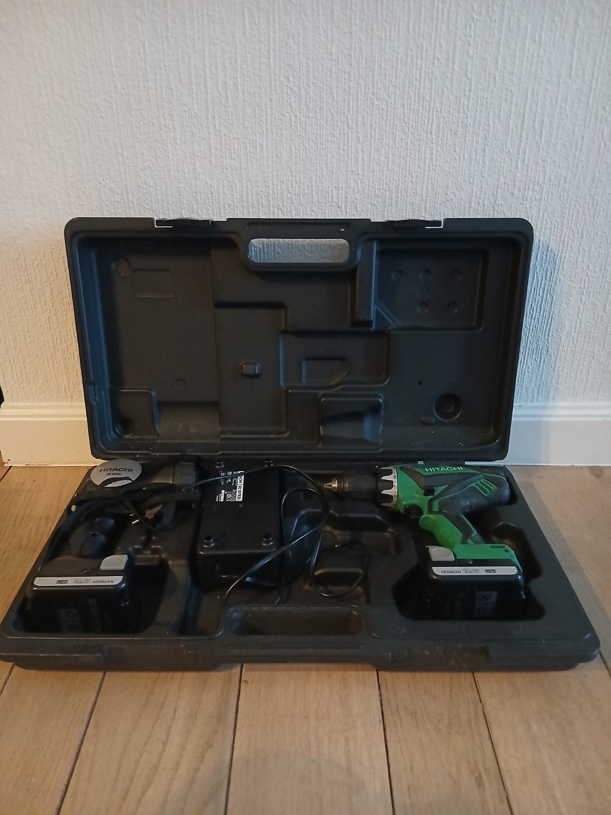 Hitachi klopboormachine, Ophalen, Zo goed als nieuw, Boormachine