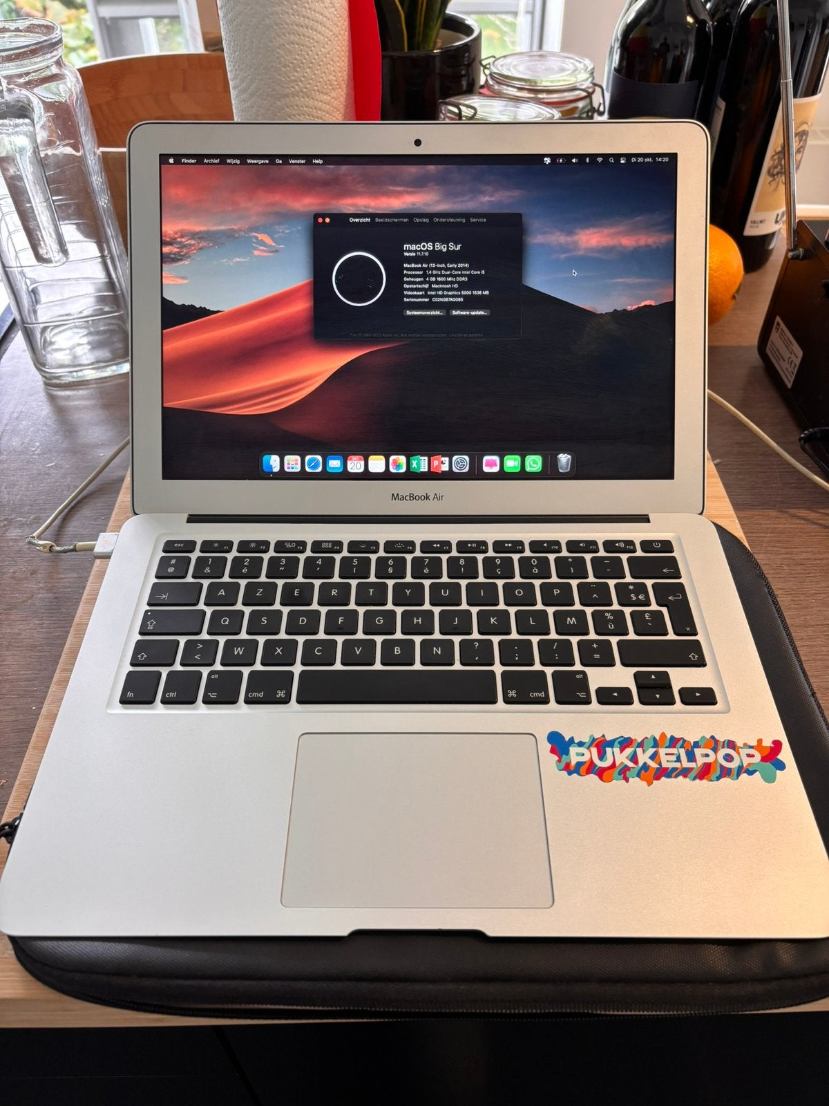 MacBook Air - 13 inch - 2014. + hoes Incase, 13 inch, Minder dan 2 Ghz, Ophalen of Verzenden, Zo goed als nieuw