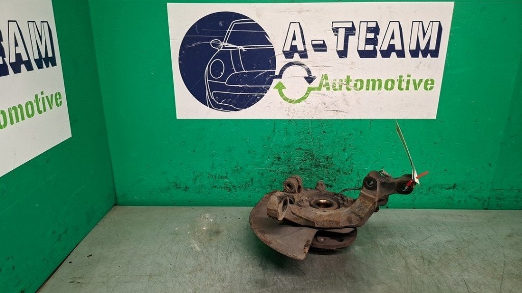 FUSEE AVANT DROITE Opel Astra H (L48) (01-2004/05-2014), Opel, Opel Automobile GmbH, Utilisé, Kontakt-opel@opel.com