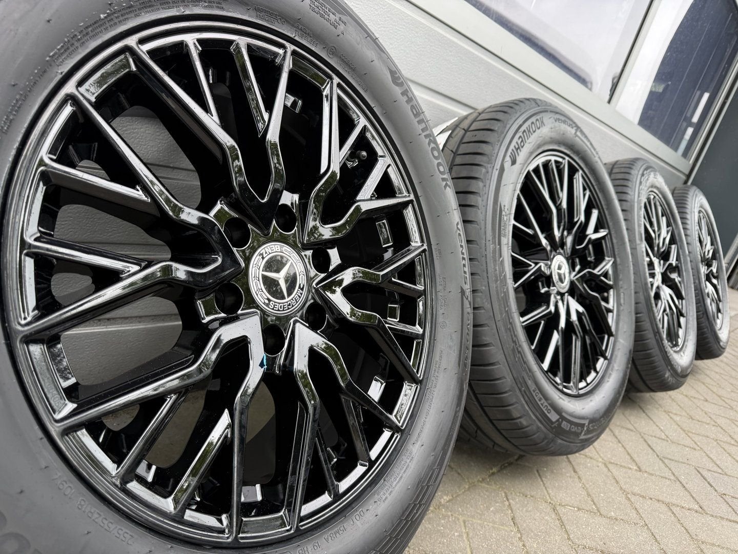 18 inch Mercedes Sprinter W907 W906 W910 velgen zomerbanden, Auto-onderdelen, Banden en Velgen, 18 inch, Bestelwagen, 255 mm, -