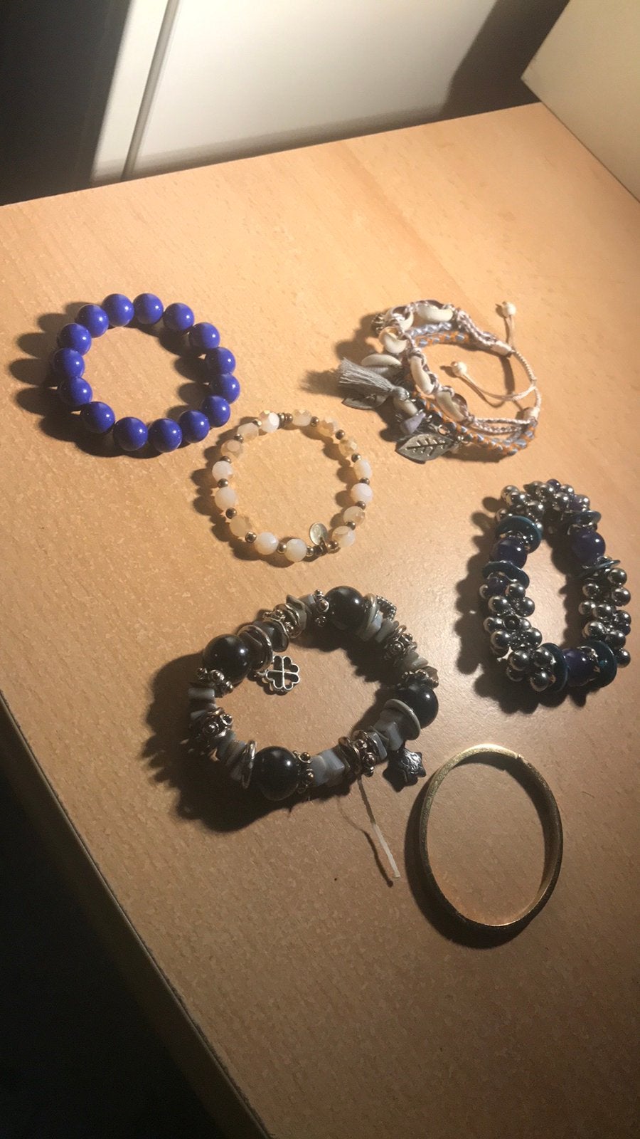 Armband uit te kiezen, Enlèvement ou Envoi, Comme neuf