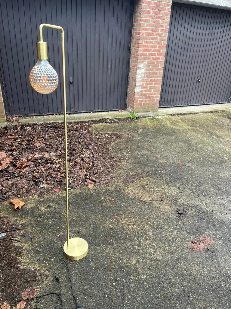 Lampe sur pied, Enlèvement, Utilisé, 150 à 200 cm