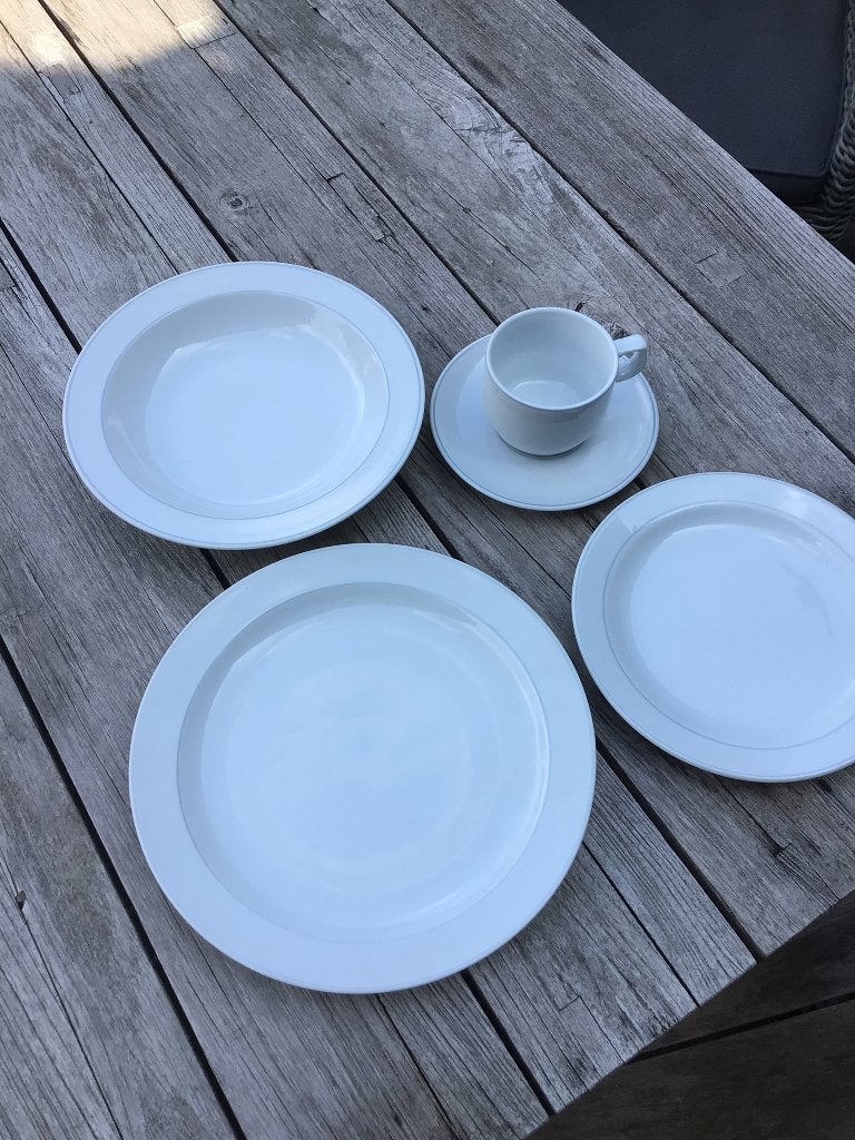 Servies, Ophalen, Zo goed als nieuw, Compleet servies