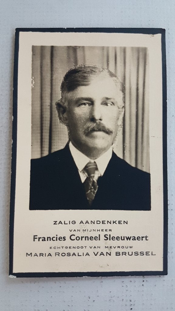DP Francies Sleeuwaert (x Maria Van Brussel ) Merelbeke Gent, Verzamelen, Bidprentjes en Rouwkaarten, Rouwkaart, Ophalen of Verzenden