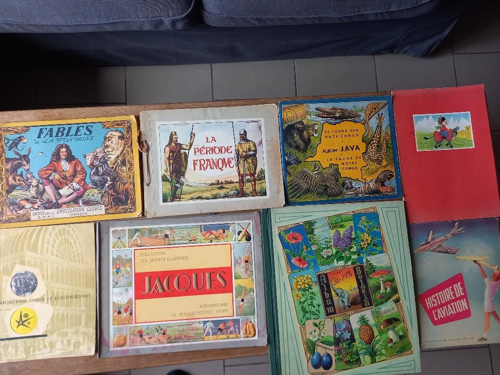 lot de 36 albums (et chromos) à compléter, Collections, Collections Autre, Utilisé, Enlèvement ou Envoi