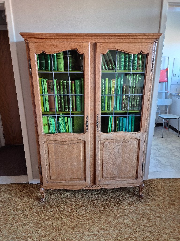 Vitrine/bibliothèque ancienne avec vitraux, Enlèvement