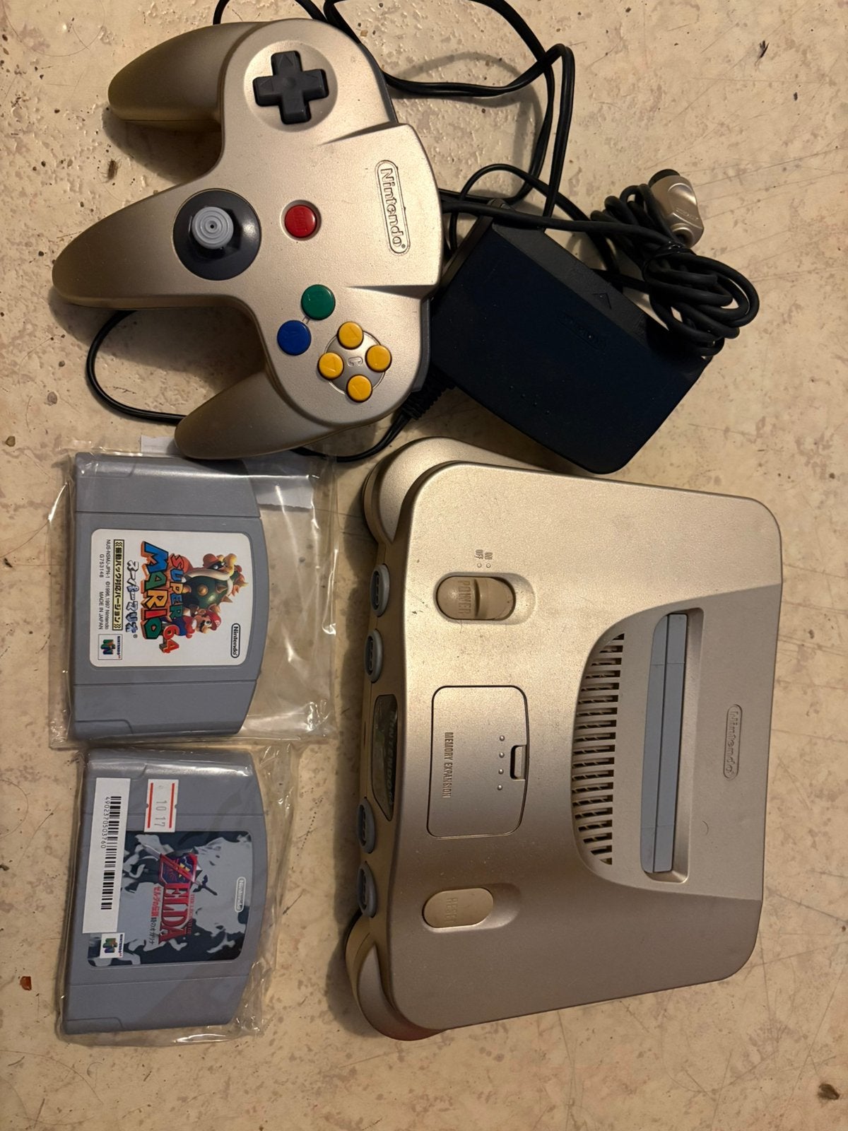 Nintendo 64 Jap Gold Toysrus-editie met 2 games, Ophalen, Gebruikt, Met 1 controller, Met games