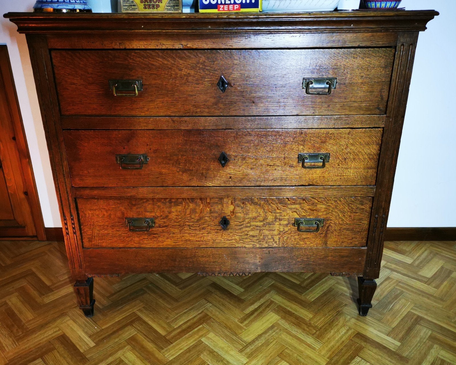 Très jolie commode en chêne massif, Maison & Meubles, Armoires | Commodes, Enlèvement, Chêne