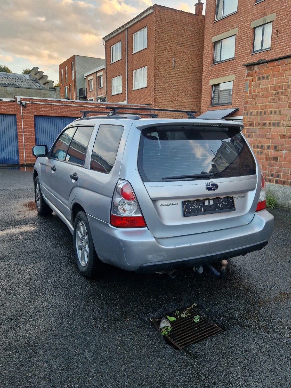 subaru forster 2.0 benzine euro4 4x4 2008, Auto's, 1994 cc, Zwart, Leder, Verwarmde buitenspiegels