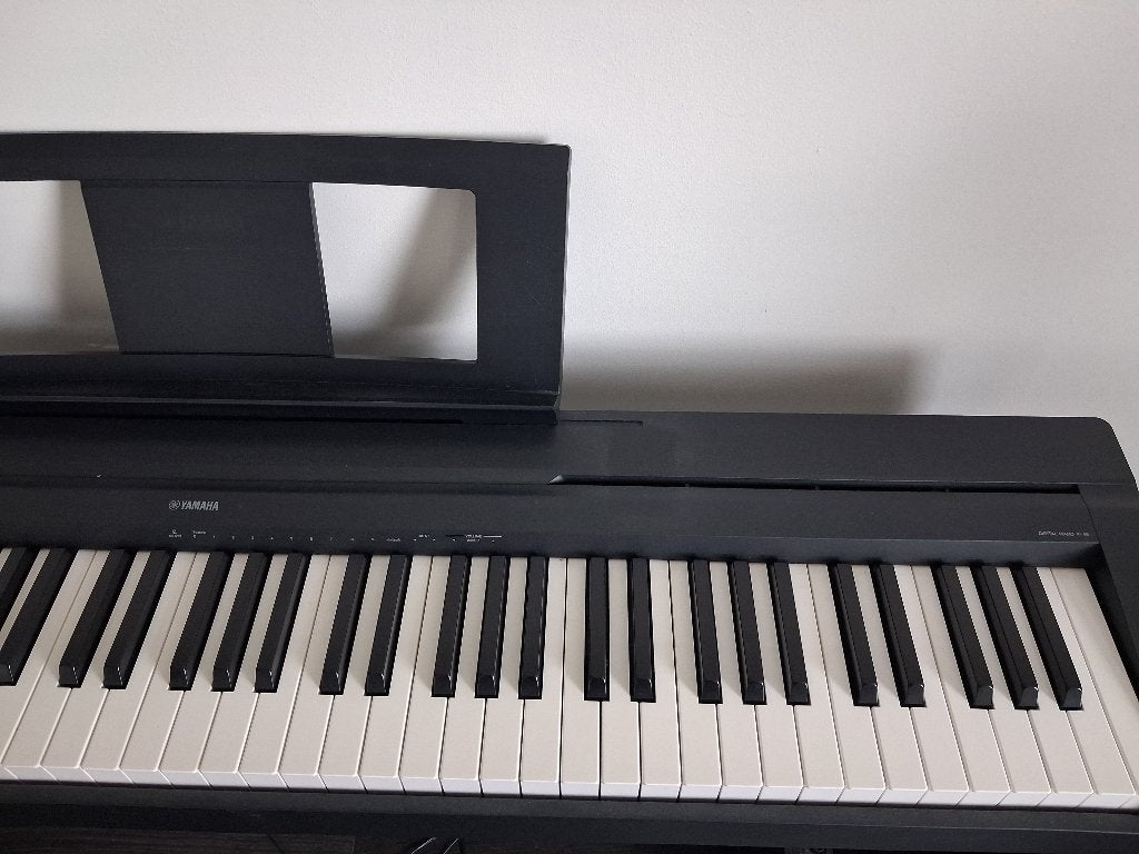 Piano Yamaha P-45B, Enlèvement, Utilisé, Noir, Piano