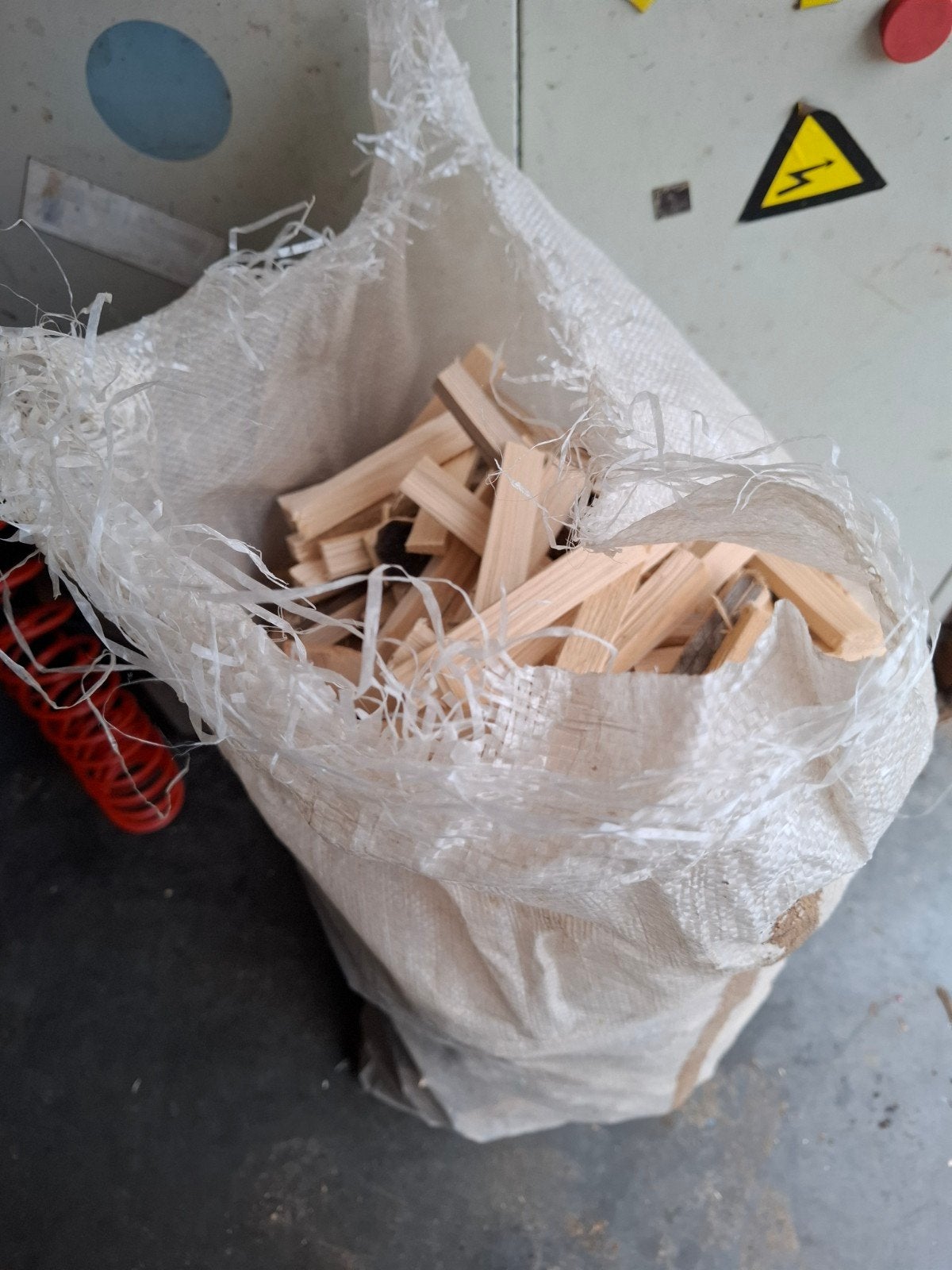 Aanmaakhout 50 liter, Ophalen