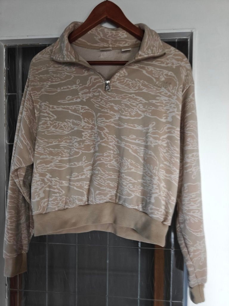 Pull Levi's taille XS - bon état, Vêtements | Femmes, Pulls & Gilets, Enlèvement ou Envoi, Beige, Comme neuf, Taille 34 (XS) ou plus petite