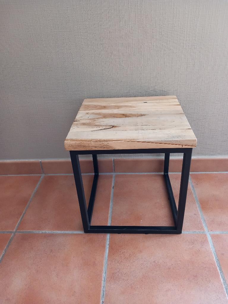 Petite table d'appoint en teck, Moins de 55 cm, Enlèvement, Bois, Moins de 45 cm