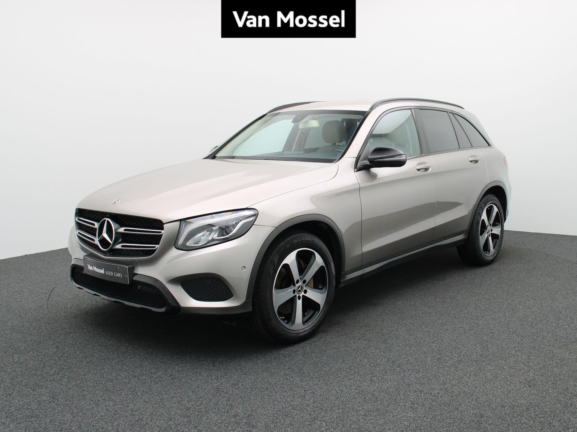 Mercedes-Benz GLC 250 4MATIC + LEDER + LED + TREKHAAK + 1Y U, Auto's, Automaat, Dealer onderhouden, Stof, Gebruikt