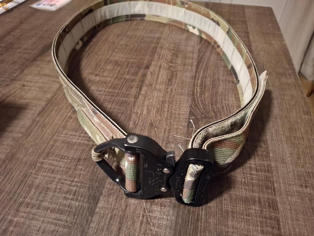 combat beld multicam Frog, Collections, Enlèvement