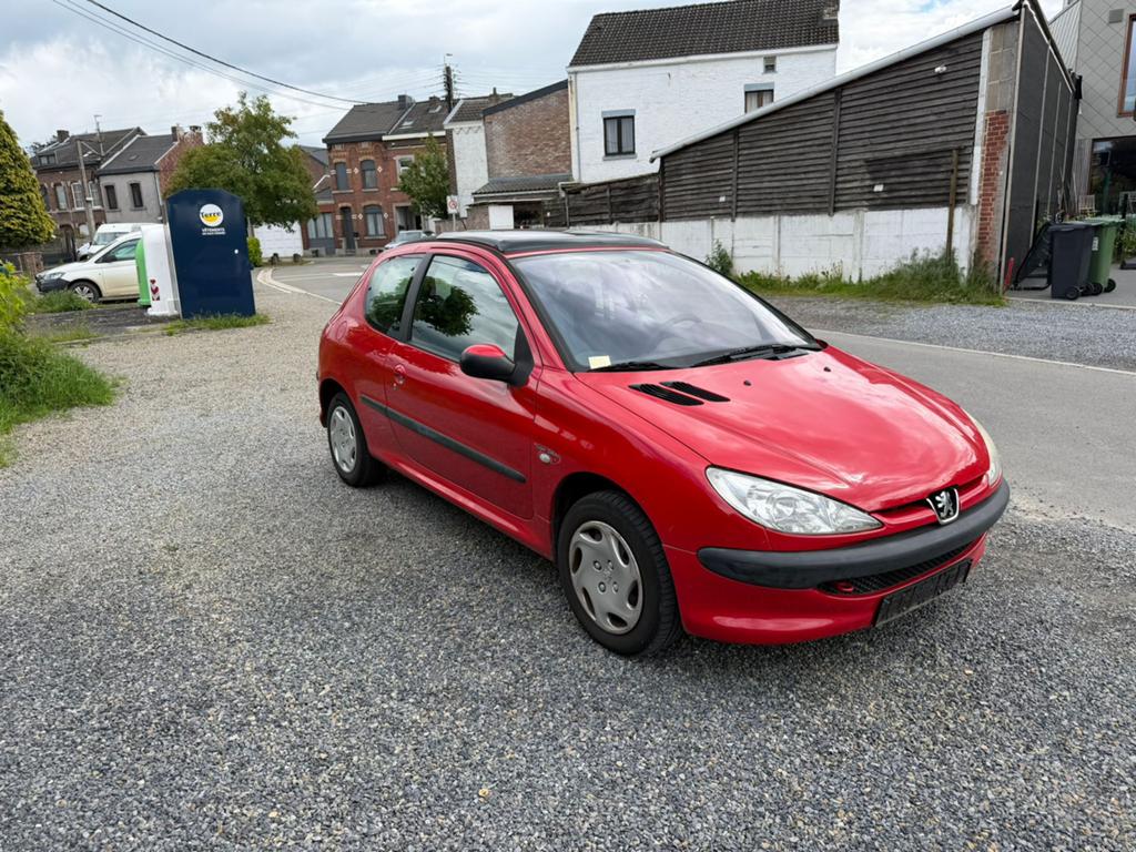 Peugeot 206 1.1 essence eu4, Autos, 206+, Achat, 50 kW, 5 places